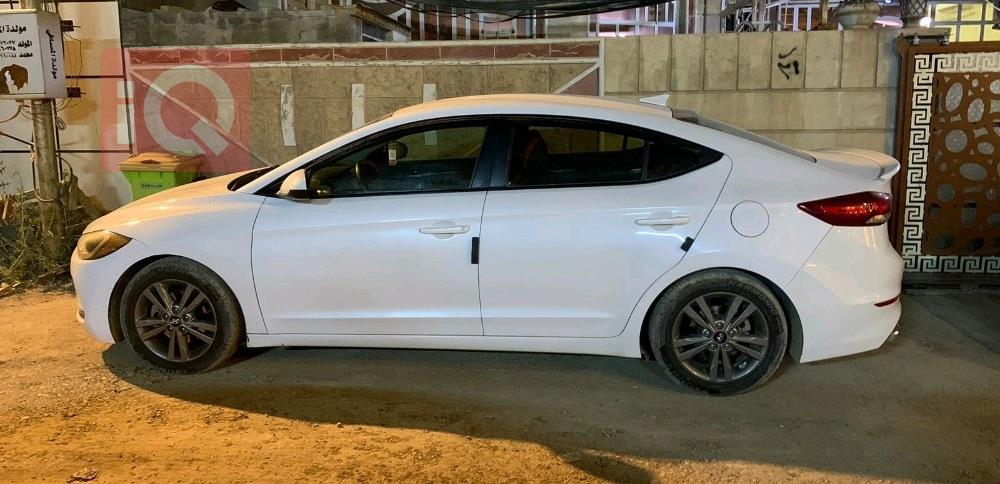 هيونداي النترا